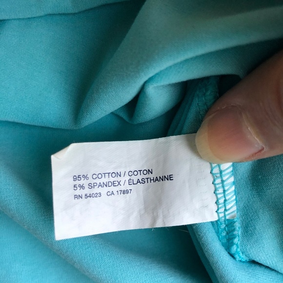 GAP Turquoise Top Size Medium - Picture 4 of 5